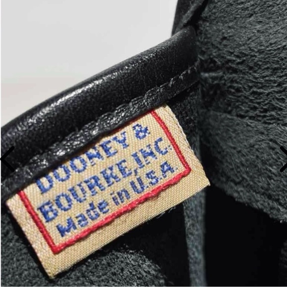 Dooney & Bourke Essex Black Shoulder Bag - Picture 14 of 16